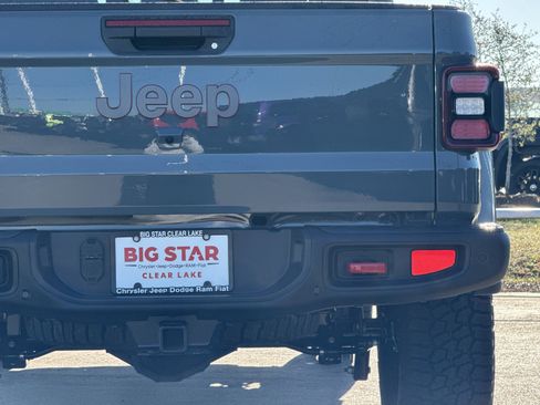 New 2026 Jeep Gladiator Rubicon AWD/4WD image 11