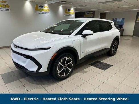 New 2026 Chevrolet Equinox EV LT w/ Comfort Package image 2