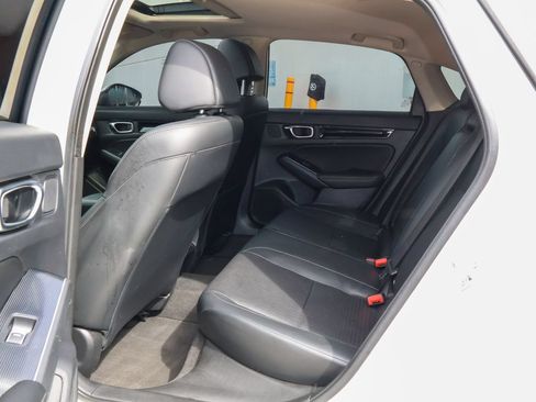 Used 2022 Honda Civic Touring image 15