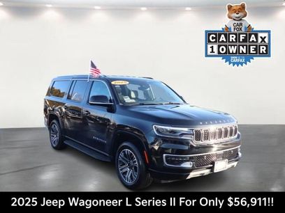Used 2025 Jeep Wagoneer L Series II w/ 8-pass Seating Package