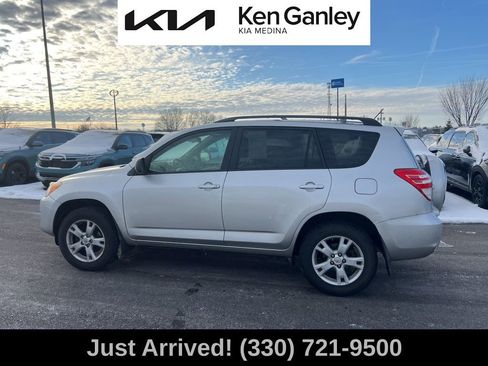 Used 2012 Toyota RAV4 Base image 8