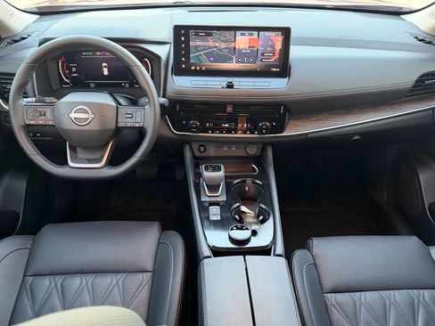 Certified 2026 Nissan Rogue Platinum AWD/4WD image 13