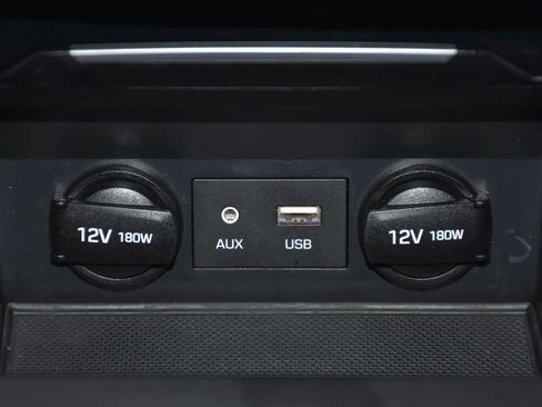 Used 2018 Hyundai Elantra SE w/ Cargo Package image 19