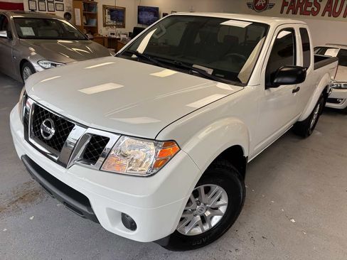 Used 2019 Nissan Frontier SV RWD image 9