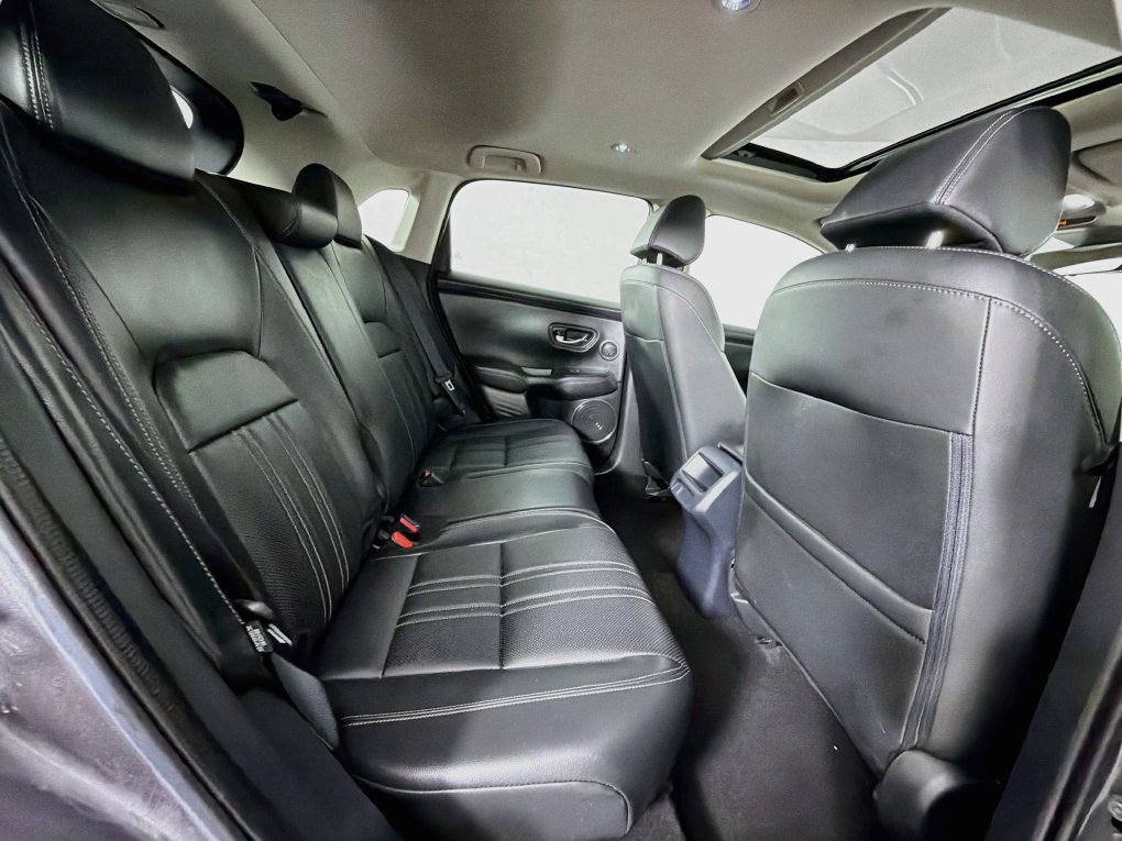 Used 2024 Honda HR-V EX-L image 28