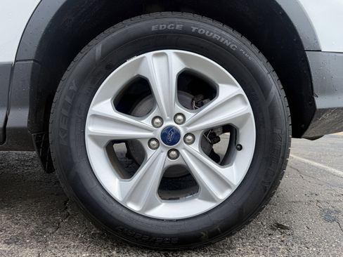 Used 2014 Ford Escape S image 36