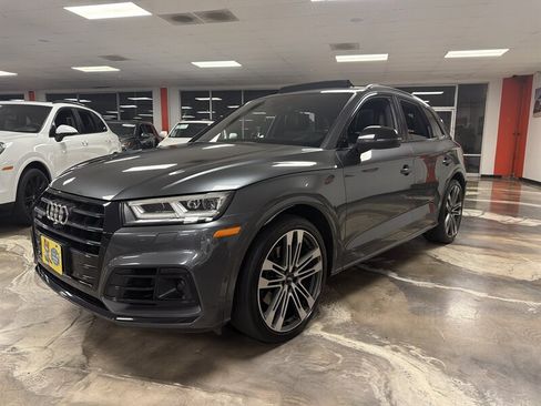 Used 2019 Audi SQ5 Prestige w/ Prestige Package AWD/4WD image 6
