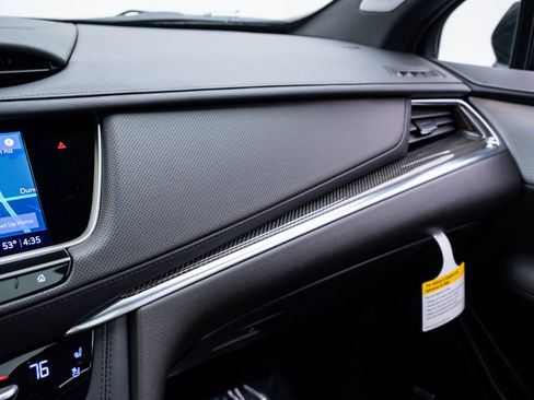 New 2026 Cadillac XT5 Sportv AWD/4WD image 31