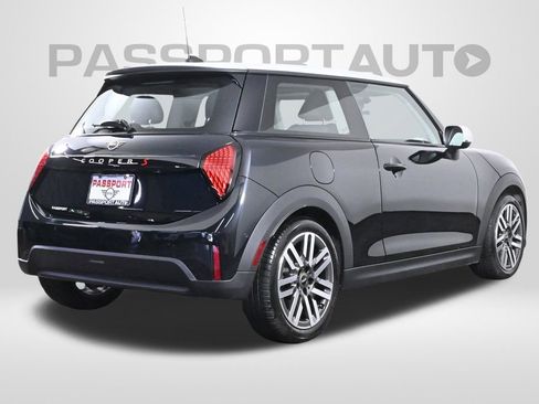 Certified 2025 MINI Cooper S FWD image 10