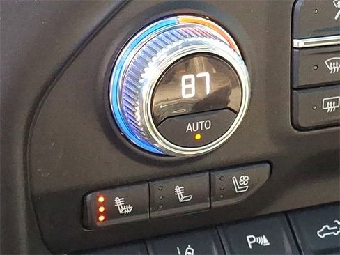 Used 2022 GMC Sierra 2500 AT4 w/ AT4 Premium Plus Package image 21