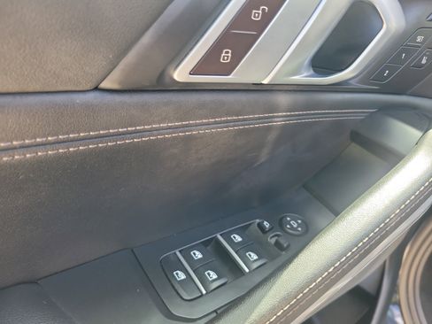 Used 2024 BMW X6 xDrive40i AWD/4WD image 17