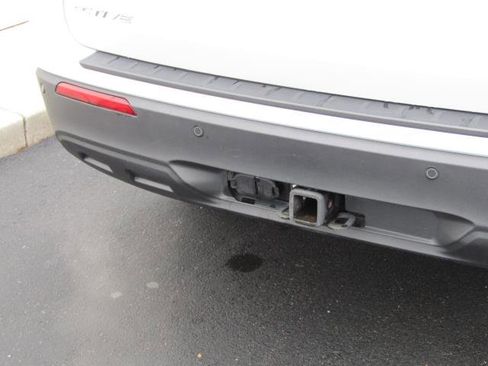 Used 2025 Ford Explorer Active image 5