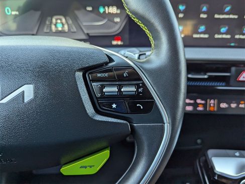 Used 2023 Kia EV6 GT image 22