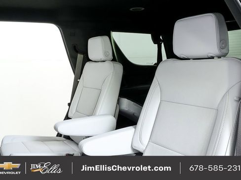 Used 2025 Chevrolet Tahoe Premier image 22