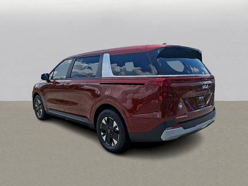 New 2026 Kia Carnival LXS image 3