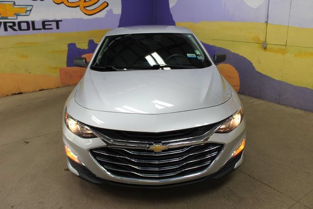 Used 2022 Chevrolet Malibu LS FWD image 6