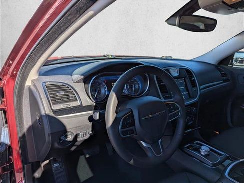 Used 2023 Chrysler 300 Touring w/ Sport Appearance Package image 11