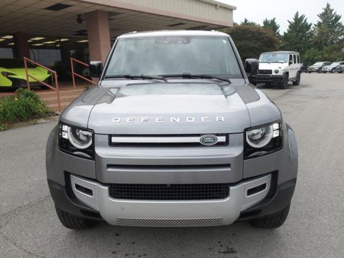 Used 2023 Land Rover Defender 90 S image 6