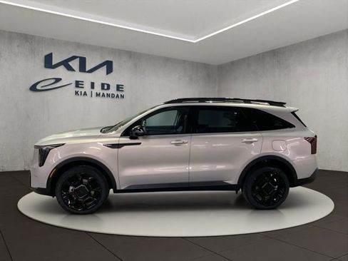 New 2026 Kia Sorento X-Line EX image 2