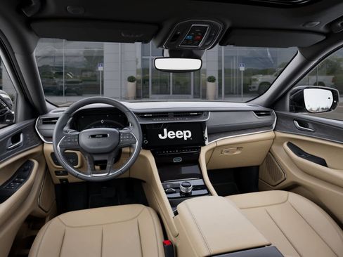 New 2026 Jeep Grand Cherokee Limited image 14