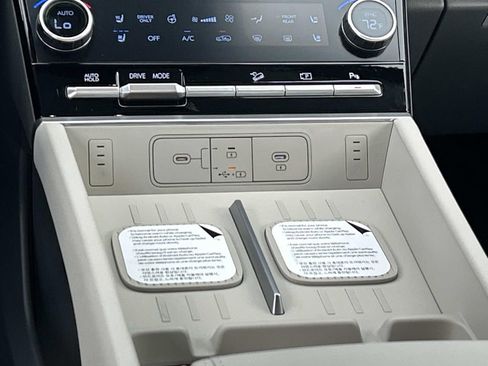 New 2026 Hyundai Santa Fe Calligraphy FWD image 31