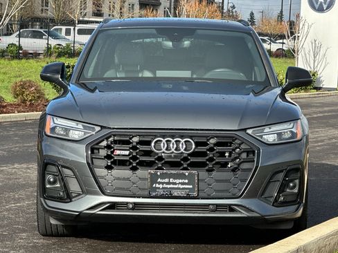 Used 2021 Audi SQ5 Premium Plus w/ Premium Plus Package image 8