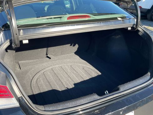 Used 2025 Hyundai Elantra SEL image 29