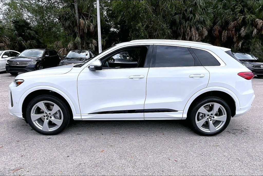 New 2026 Audi Q5 Premium Plus AWD/4WD image 8