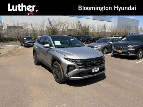 Certified 2026 Hyundai Tucson Limited AWD/4WD image 1