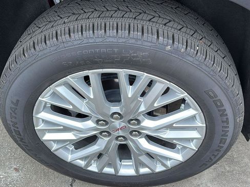 New 2025 GMC Acadia Elevation w/ Elevation Premium Package image 10