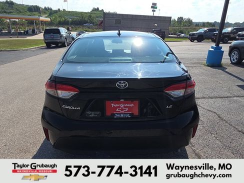 Used 2024 Toyota Corolla LE FWD image 7