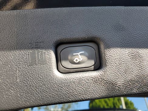 Certified 2023 Lincoln Nautilus Reserve w/ Monochromatic Package image 6