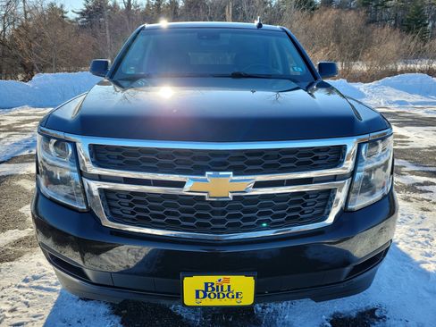 Used 2019 Chevrolet Tahoe LT image 2