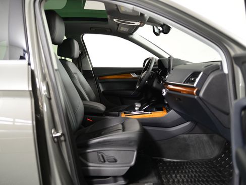 Certified 2023 Audi Q5 2.0T Premium w/ Convenience Package image 19