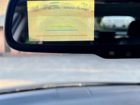 Used 2011 Lexus CT 200h Premium image 21