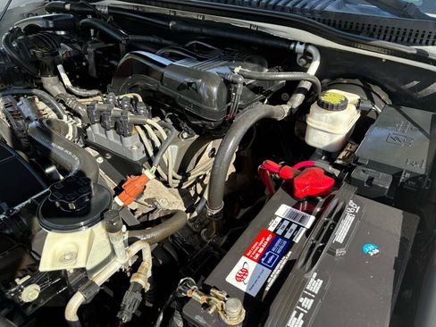 Used 2009 Mercury Mountaineer Premier image 41