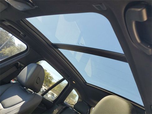 Used 2019 BMW X3 sDrive30i w/ Premium Package image 6