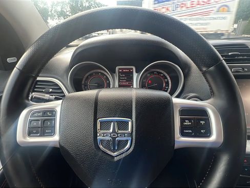 Used 2015 Dodge Journey R/T w/ Flexible Seating Group image 15