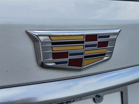 Used 2021 Cadillac XT6 Premium Luxury w/ Platinum Package image 19