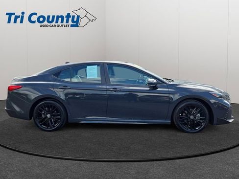 Certified 2026 Toyota Camry SE w/ Convenience Package FWD image 9