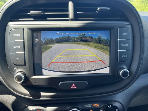 New 2025 Kia Soul LX image 24