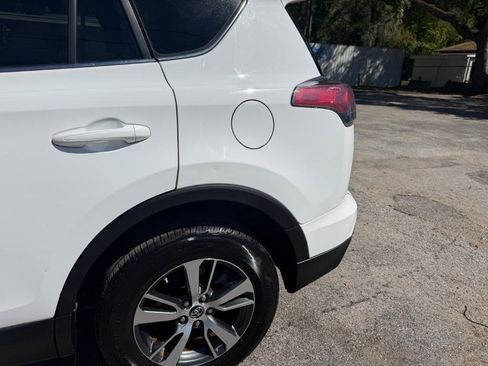 Used 2018 Toyota RAV4 XLE w/ Plus Extra Value Package FWD image 15