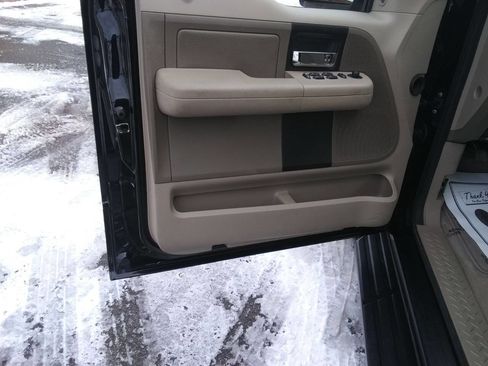 Used 2004 Ford F150 XLT image 24