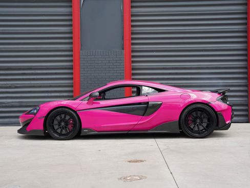 Used 2019 McLaren 600LT RWD image 13