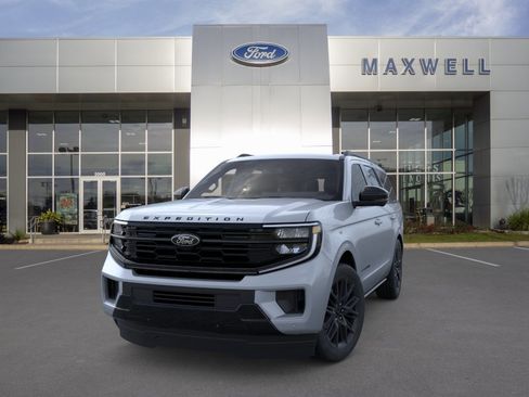 New 2025 Ford Expedition Platinum w/ Stealth Performance Package AWD/4WD image 24