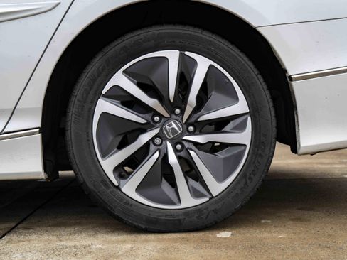 Used 2021 Honda Accord EX image 15