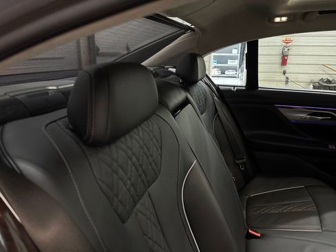 Used 2018 BMW 750i xDrive AWD/4WD image 32