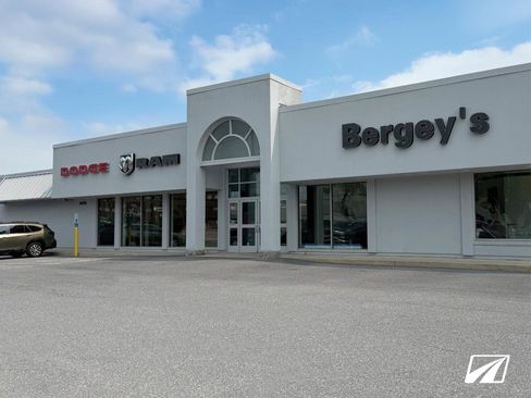 Used 2025 Dodge Durango R/T image 17