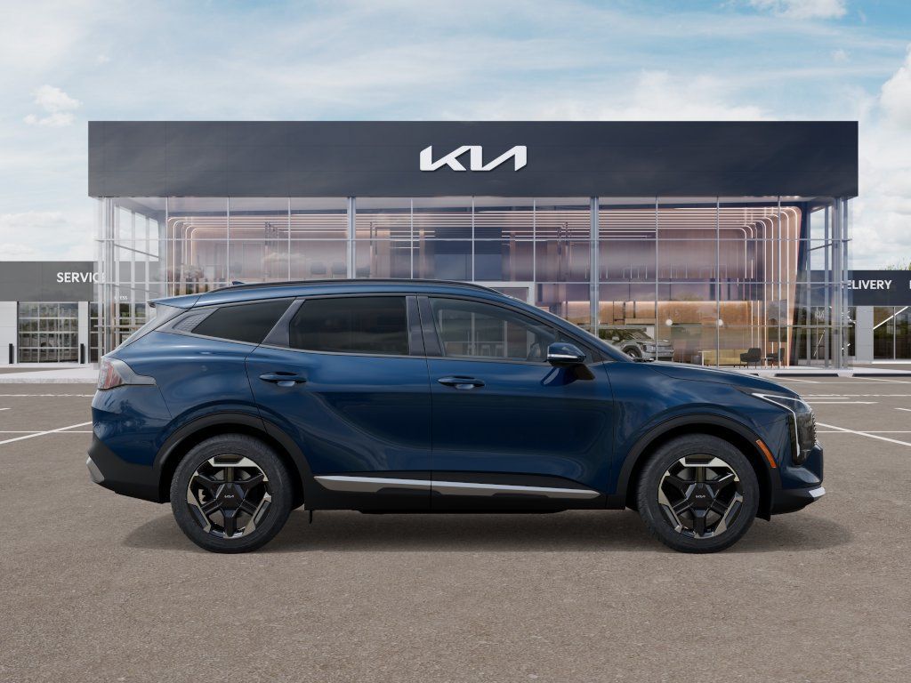 New 2027 Kia Sportage LX FWD image 7