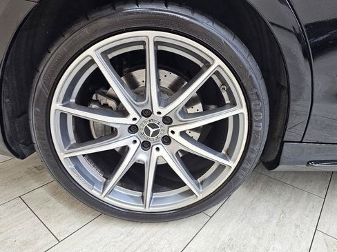 Used 2020 Mercedes-Benz S 560 Sedan image 43